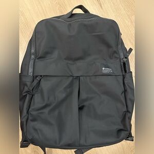 lululemon Everyday Backpack 2.0 23L